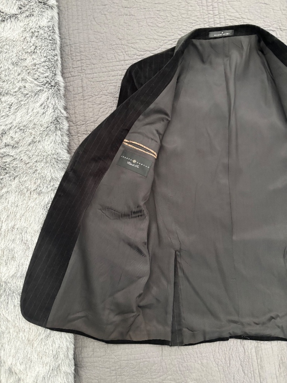 Joseph Abboud Men’s Black Tie size 30R Black Velvet Jacket - Picture 8 of 12
